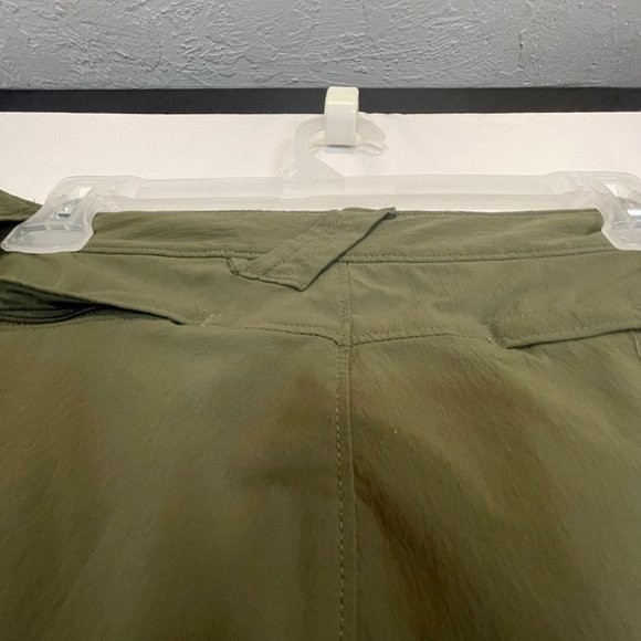 Gander Mtn. Green Outdoor Crop Pants - Picture 10 of 13